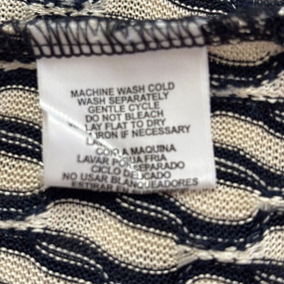 Anne Klein - Wavy Pattern Shell Sweater with Ribbon Trim - Cream/Navy - Size M - Picture 7 of 8